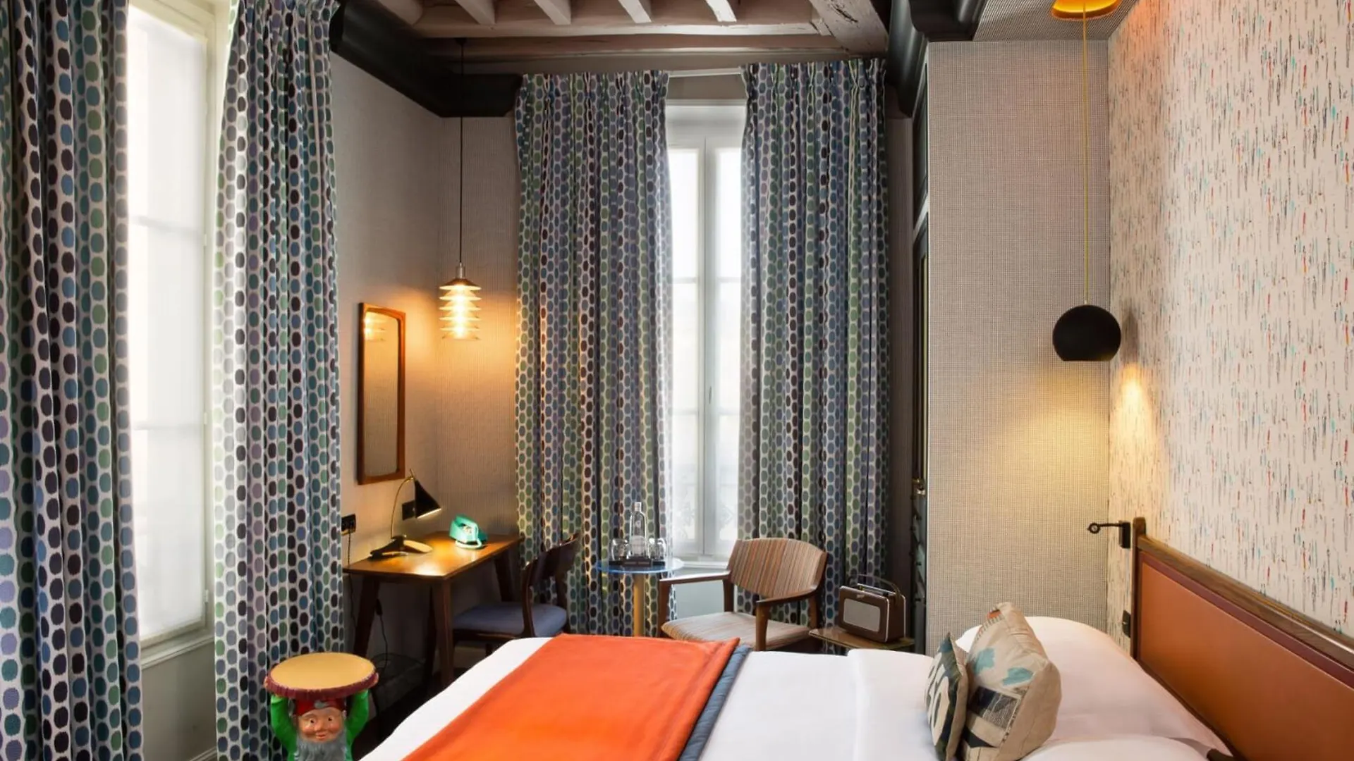 Hotel Les Dames Du Pantheon 4*